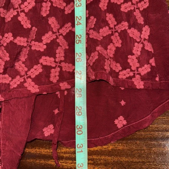 Johnny Was embroidered wrap cardigan jacket Kimono Asymmetrical Top Small Maroon